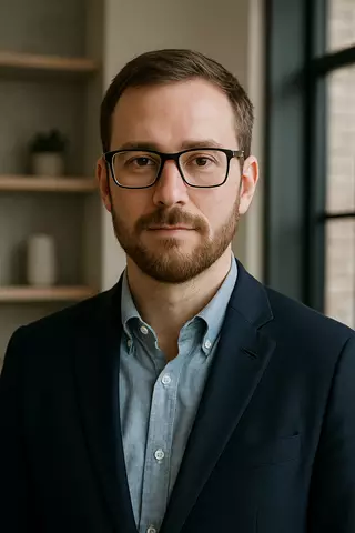Damian Pandele