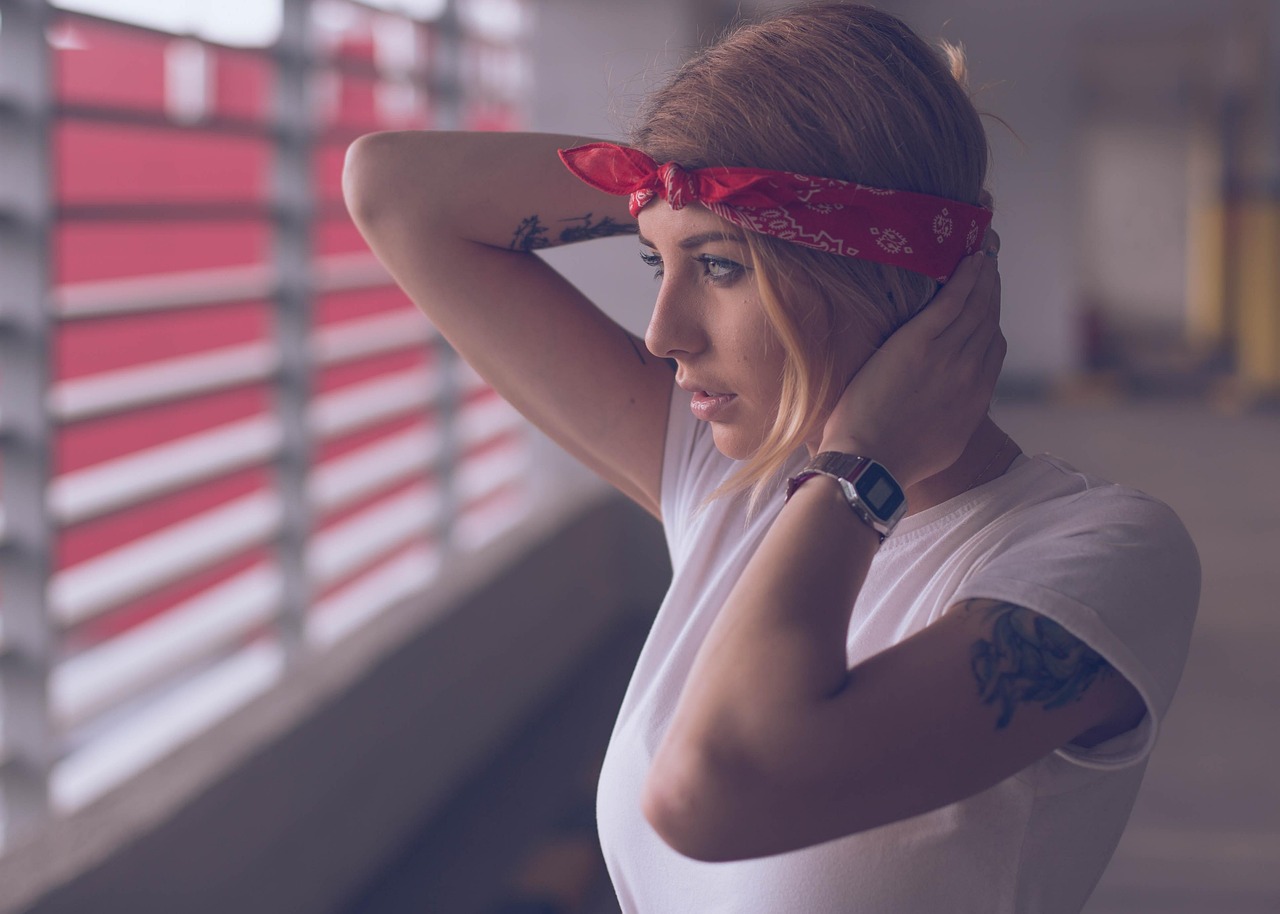 cat dureaza henna pe par